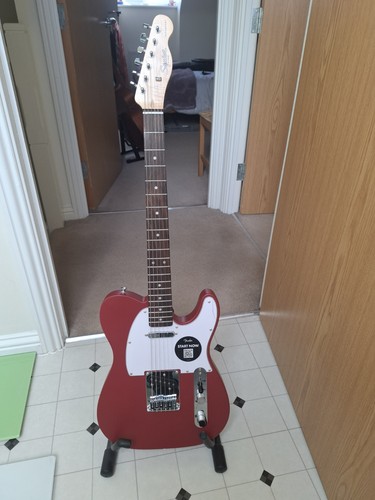 Squier fender debut - squier,