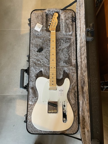 - (fender, included)